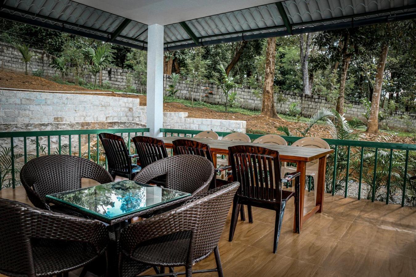 Green Auro By Bob Hotels วายานาด ภายนอก รูปภาพ